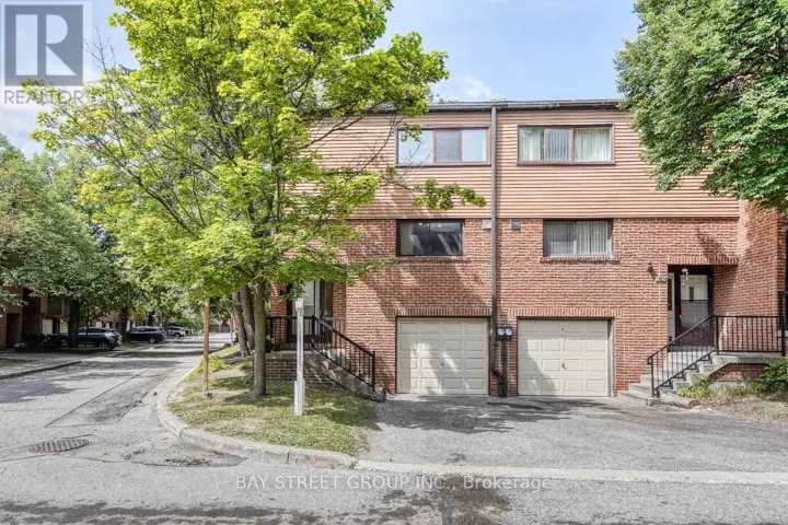 163 SONG MEADOWAY, Toronto (Hillcrest Village), Ontario M2H2V1