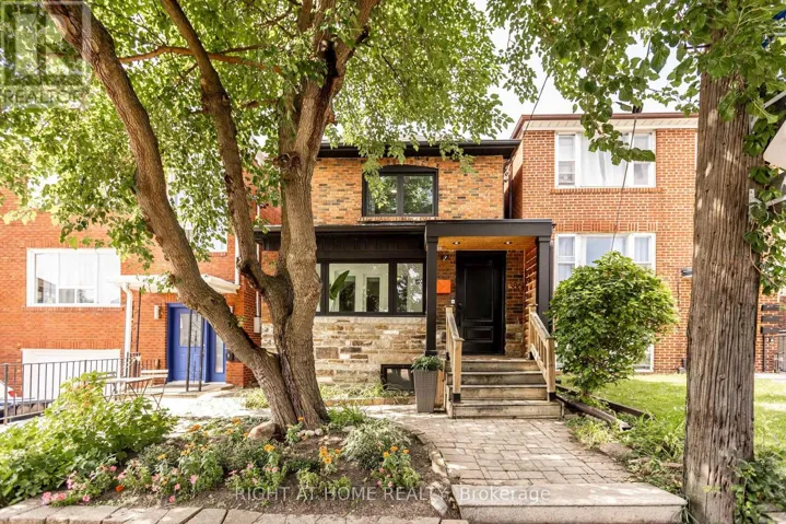 386 WINONA DRIVE, Toronto (Oakwood Village), Ontario M6C3T5