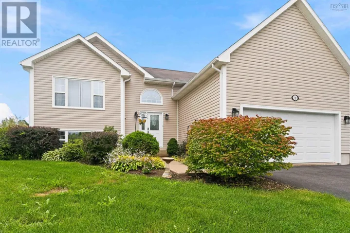 32 Terra Nova Drive, Greenwood, Nova Scotia B0P1R0
