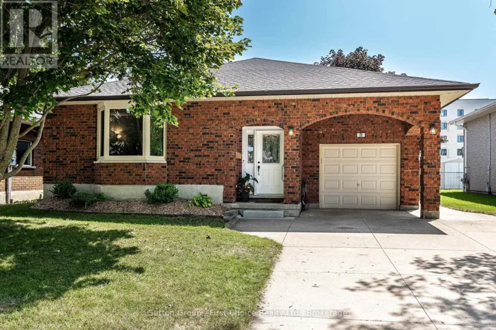 23 SPRUNG COURT, Stratford, Ontario N4Z1G7