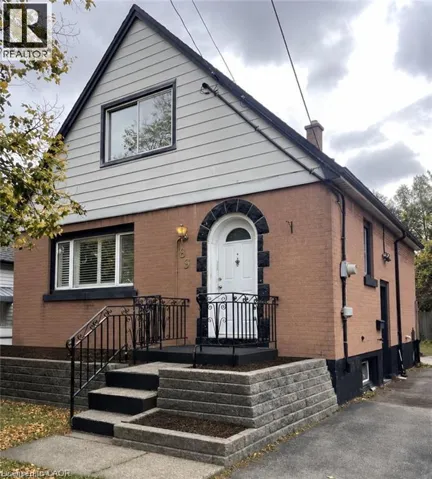 83 EAST 41ST Street, Hamilton, Ontario L8T2Z5