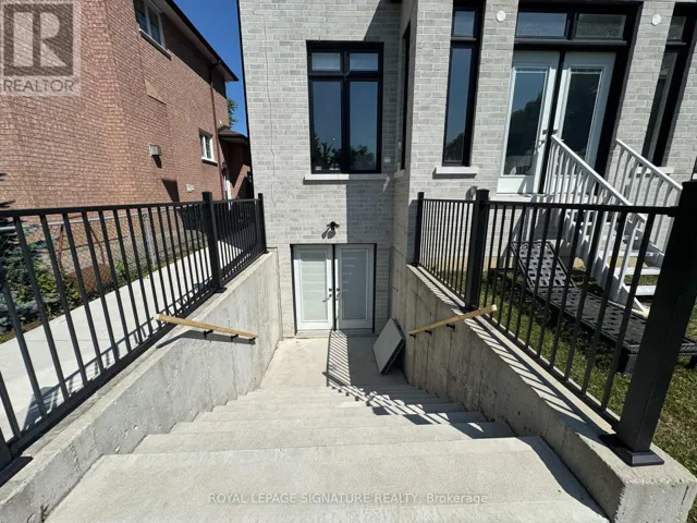 BSMT - 11 NORCROSS ROAD, Toronto (Clanton Park), Ontario M3H2R3