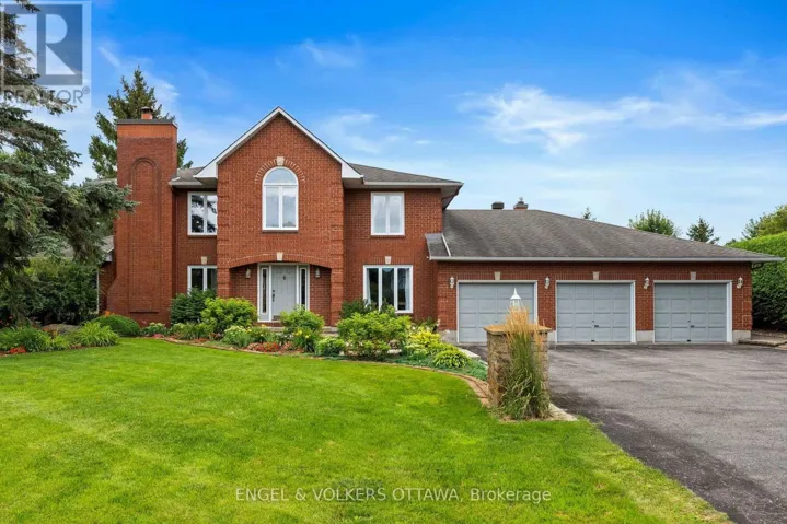 1088 BRAVAR DRIVE, Ottawa, Ontario K4M1G3