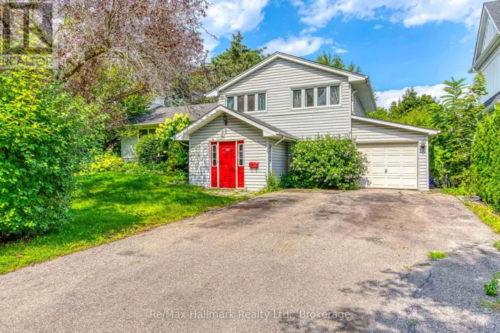 235 TWEEDSDALE CRESCENT, Oakville (SW Southwest), Ontario L6L4P8