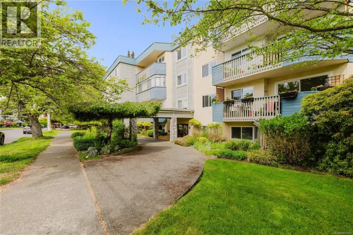 404 1012 Collinson St, Victoria, British Columbia V8V3C1