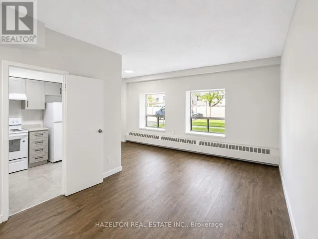 102 - 57 PARKWOODS VILLAGE DRIVE, Toronto (Parkwoods-Donalda), Ontario M3A2X3