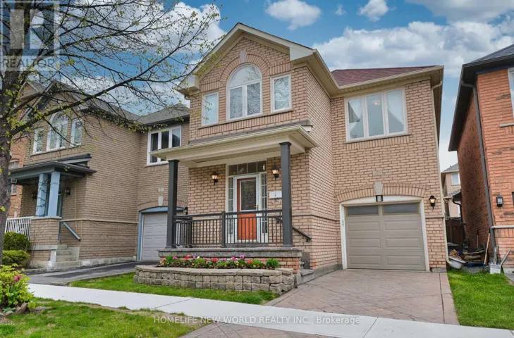 7 FAIRLAWN AVENUE, Markham (Berczy), Ontario L6C2E7