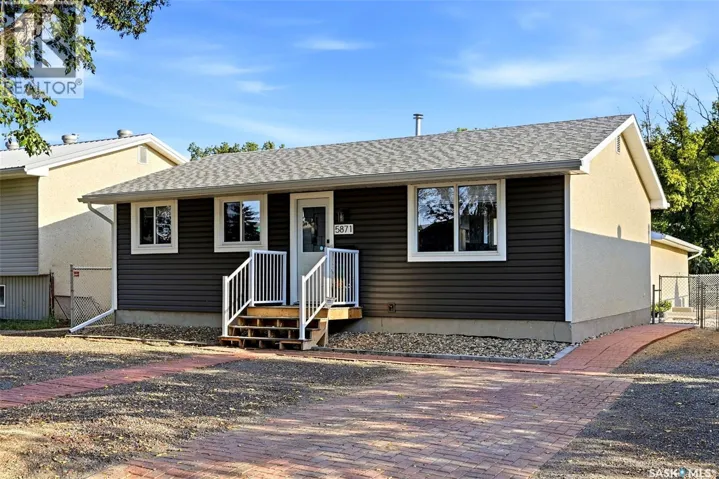 5871 McKinley AVENUE, Regina, Saskatchewan S4T6P4