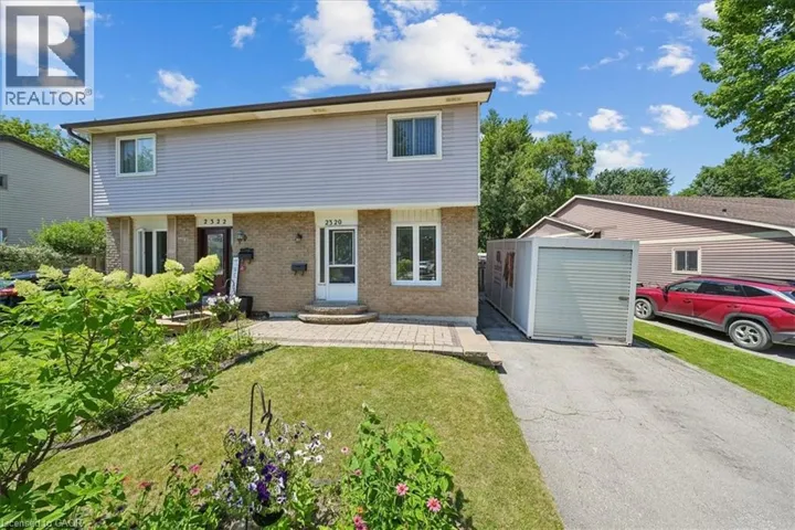 2320 MIDDLESMOOR Crescent, Burlington, Ontario L7P3X7