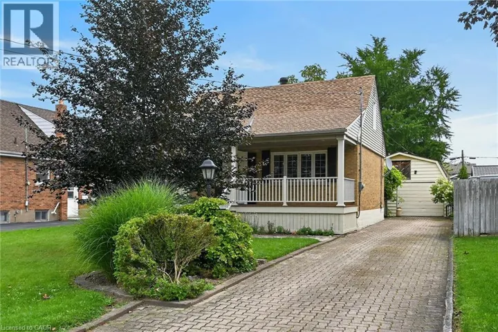 31 GAILMONT Drive, Hamilton, Ontario L8K4B2