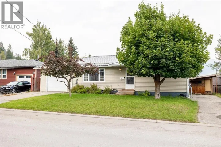 831 Michel Road, Elkford, British Columbia V0B1H0