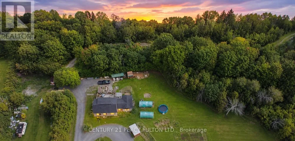 1889 TAUNTON ROAD, Clarington, Ontario L0B1M0