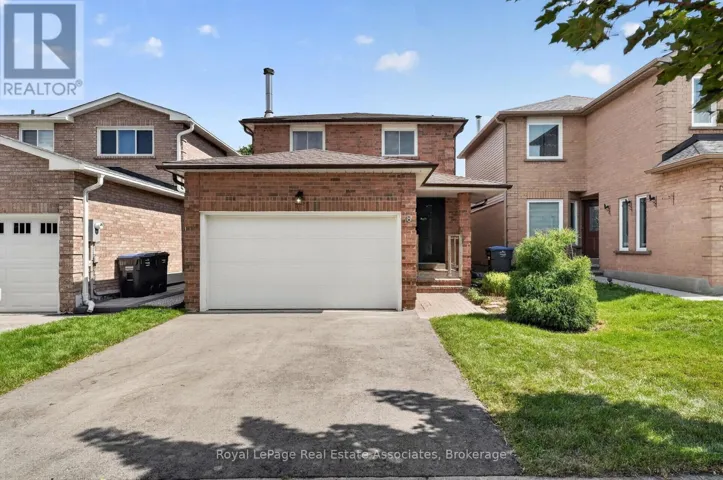 8 HORSHAM STREET, Brampton (Brampton West), Ontario L6X3R5