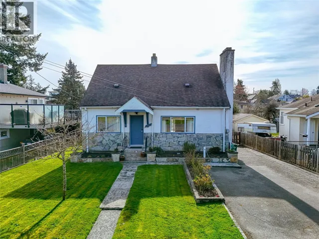 3155 Earl grey St, Saanich, British Columbia V9A1X1