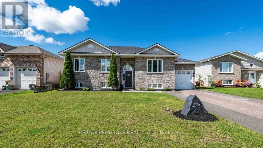 1028 LIMESTONE TRAIL, Petawawa, Ontario K8H0A6