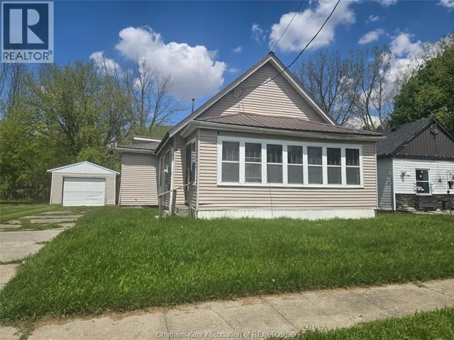 253 King STREET East, Chatham, Ontario N7M3N5