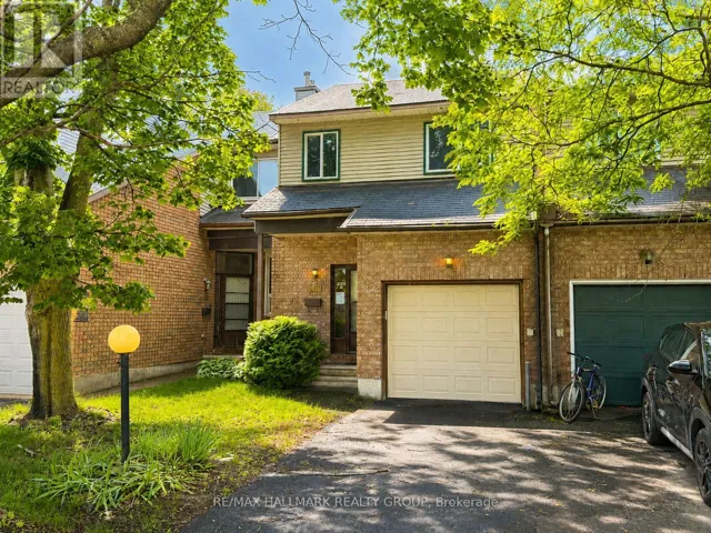 181 TARTAN DRIVE, Ottawa, Ontario K2J3S2