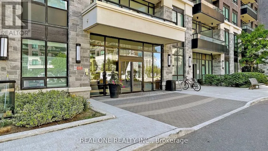 RG22 - 25 WATER WALK DRIVE, Markham (Unionville), Ontario L6G0G3