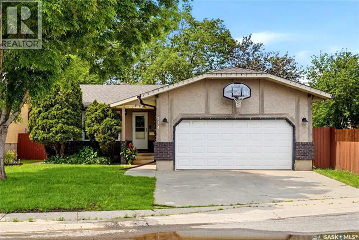 314 Howe PLACE, Regina, Saskatchewan S4R8M5