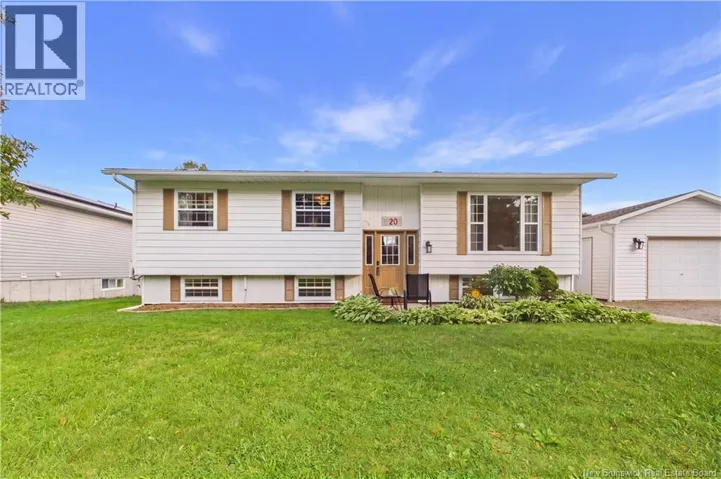 620 Pleasantview Street, Lutes Mountain, New Brunswick E1G2S8