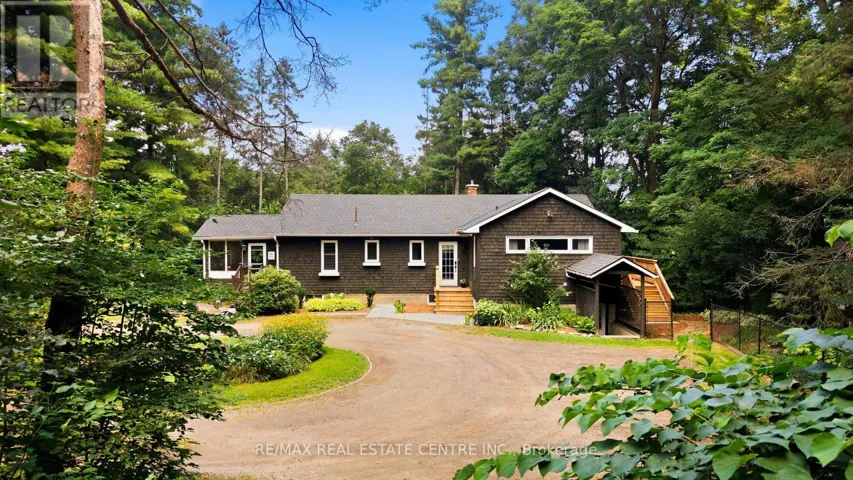 1282 GOVERNORS ROAD, Hamilton (Dundas), Ontario L9H5E3