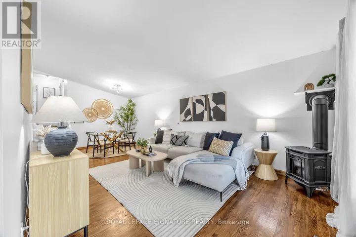 821 KROSNO BOULEVARD, Pickering (Bay Ridges), Ontario L1W1G7