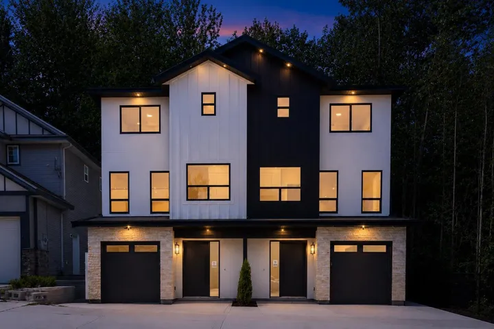 7791 146 STREET, Surrey, British Columbia V2S2T6