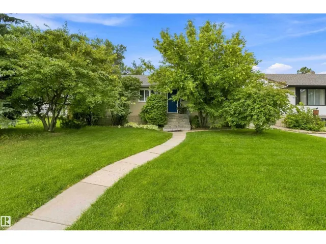 11840 ST ALBERT TR NW, Edmonton, Alberta T5L4G4