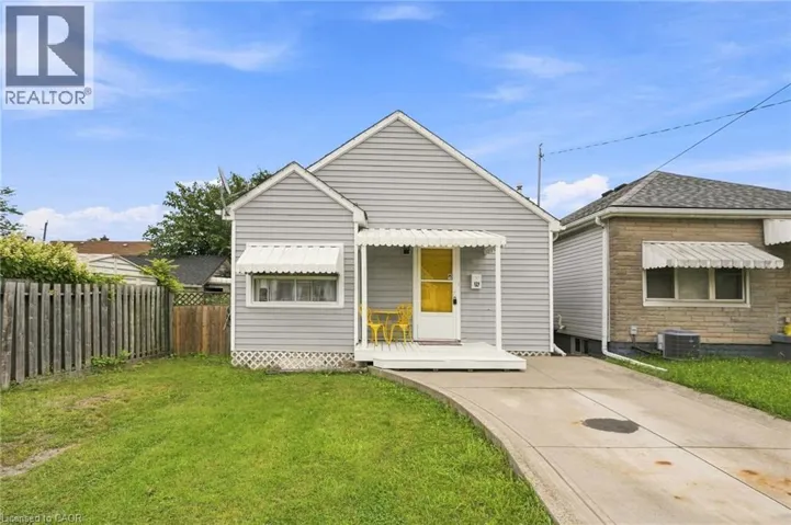 328 WOODWARD Avenue, Hamilton, Ontario L8H6N5