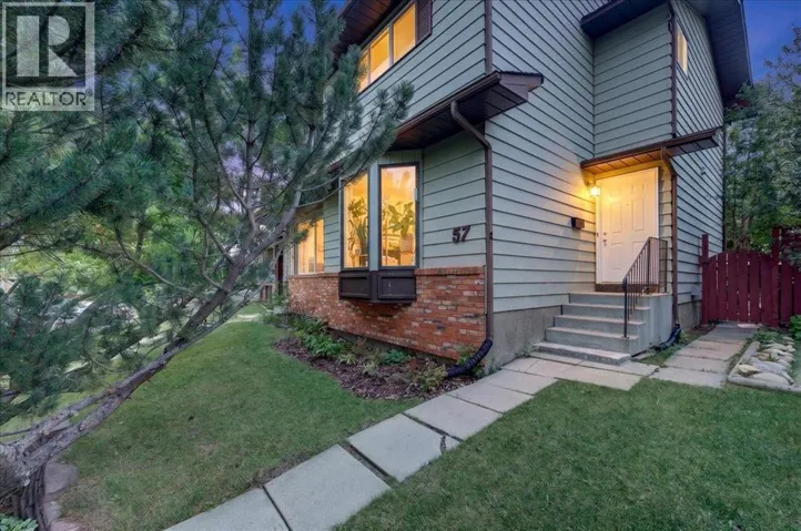 57 Beacham Way NW, Calgary, Alberta T3K1R7