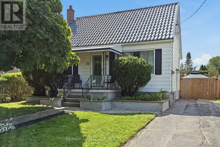 77 FIRST AVENUE, St. Thomas, Ontario N5R4N6
