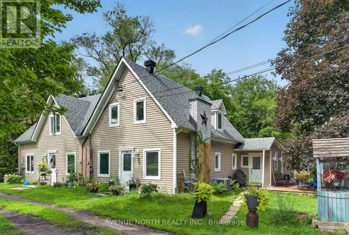 2941-2943 OLD MONTREAL ROAD, Ottawa, Ontario K4C1G2