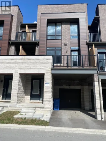 11 GRIFFITH STREET, Aurora, Ontario L4G7B6