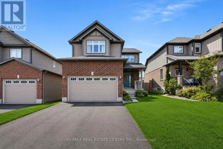 35 ST. PAUL'S PLACE, Orangeville, Ontario L9W0A5