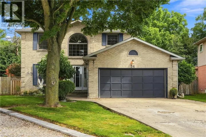 34 LISAJANE Court, Hamilton, Ontario L9B2N6