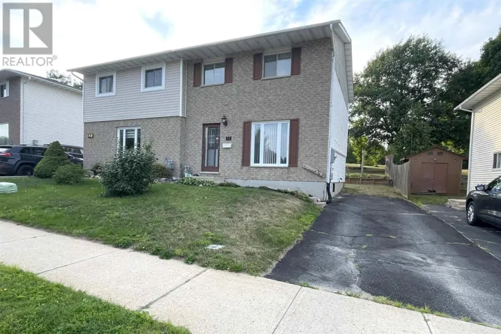 79 Colwill DR, Elliot Lake, Ontario P5A2Z9