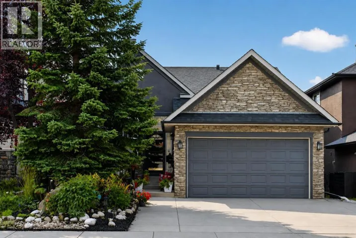 44 Strathlea Close SW, Calgary, Alberta T3H5C6