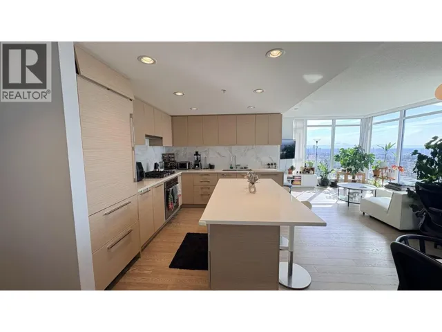 2308 6700 DUNBLANE AVENUE, Burnaby, British Columbia V5H0J3