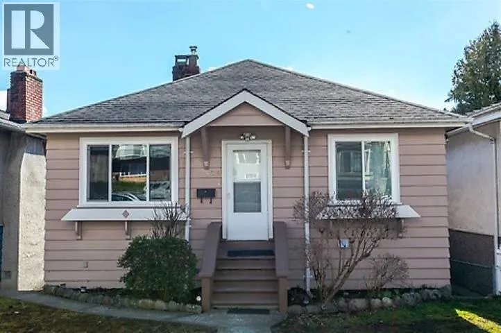 586 E 60TH AVENUE, Vancouver, British Columbia V5X2A3