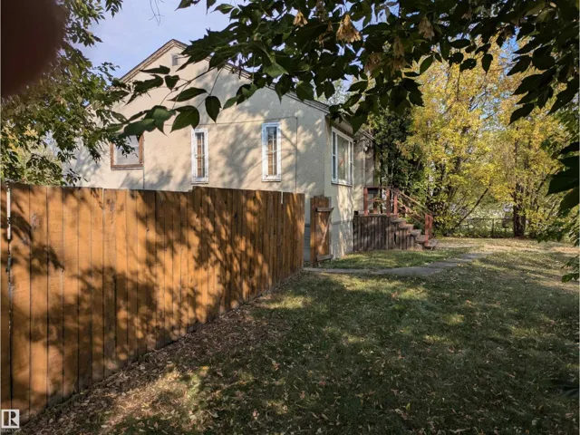 12804 126 ST NW, Edmonton, Alberta T5L0Y1