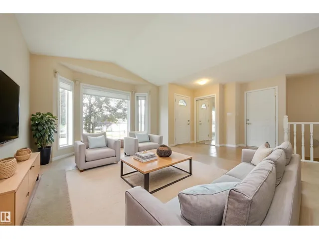 #2 1850 MILL WOODS RD E NW, Edmonton, Alberta T6L7C6