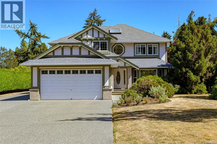 9243 Mainwaring Rd, North Saanich, British Columbia V8L1J9