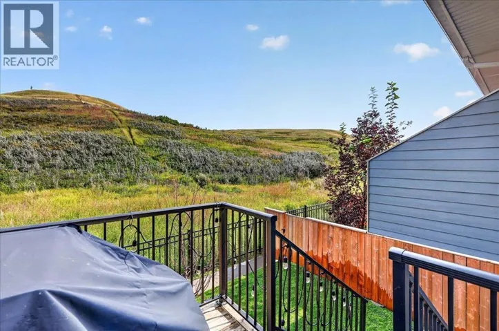 246 Cranbrook Square SE, Calgary, Alberta T3M3E3