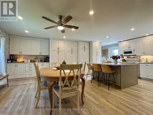 4 WARNICA DRIVE, Kawartha Lakes (Somerville), Ontario K0M1N0