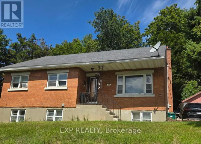 43 LAVERGNE STREET, Ottawa, Ontario K1L5E9