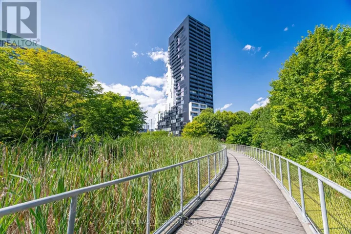 TH105 - 170 BAYVIEW AVENUE, Toronto (Moss Park), Ontario M5A0M4