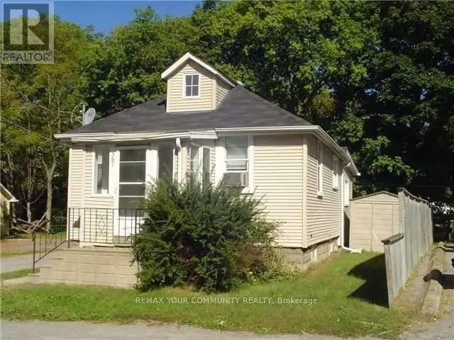 567 GRANBY PLACE, Newmarket (Central Newmarket), Ontario L3Y2J6