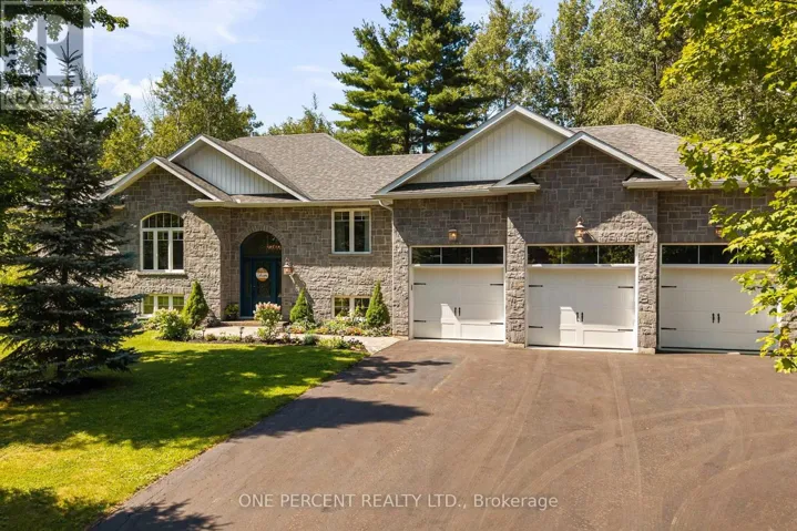 1370 RIMKEY CRESCENT, Severn, Ontario L3V0E9