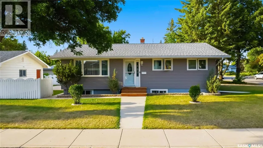 192 Salisbury DRIVE, Saskatoon, Saskatchewan S7H3J8