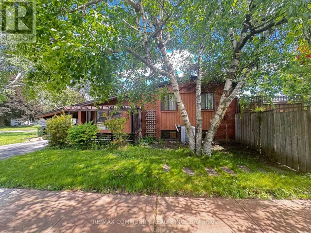 36 BENPRICE COURT, Toronto (Woburn), Ontario M1H1N3
